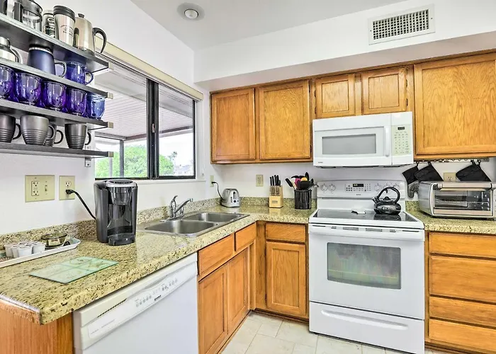 Holiday home < 1 Mi To Golf: W/ Screened Porch In Sun Sun City West