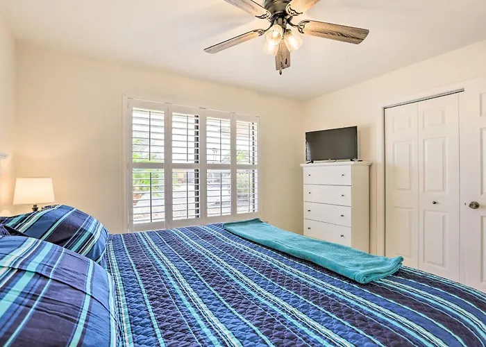 < 1 Mi To Golf: W/ Screened Porch In Sun